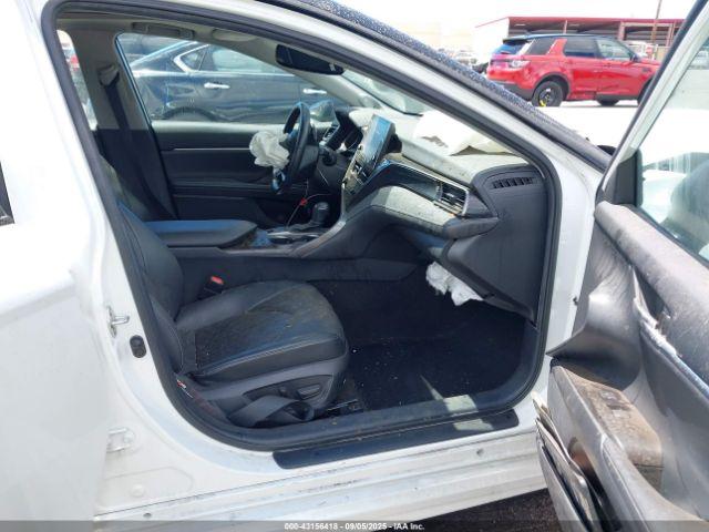 Toyota Camry Xse V6 Image 10