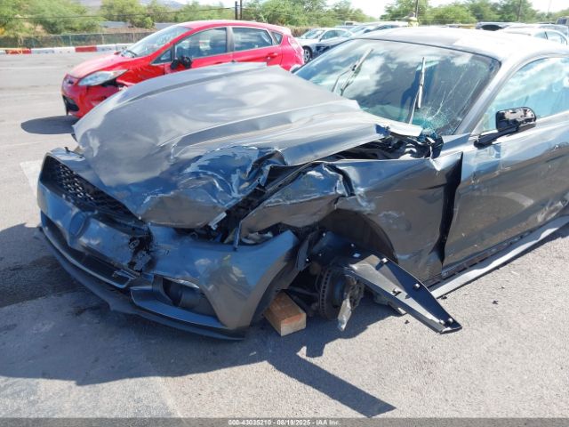 Ford Mustang V6 Image 7