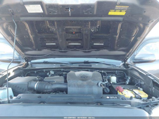 Toyota Tacoma Sr5 V6 Image 9