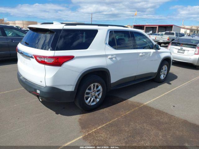 Chevrolet Traverse Fwd Lt Cloth Image 9