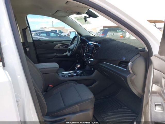 Chevrolet Traverse Fwd Lt Cloth Image 16