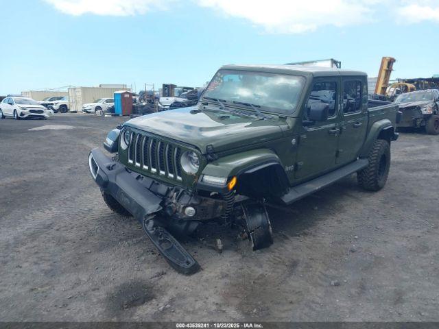 Jeep Gladiator Overland 4x4 Image 4