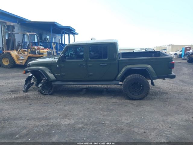 Jeep Gladiator Overland 4x4 Image 11