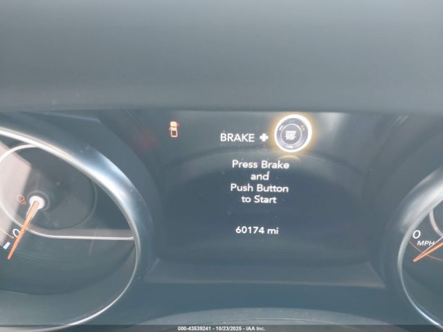 Jeep Gladiator Overland 4x4 Image 13