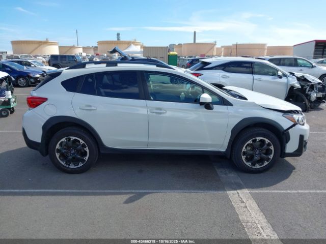 Subaru Crosstrek Premium Image 13