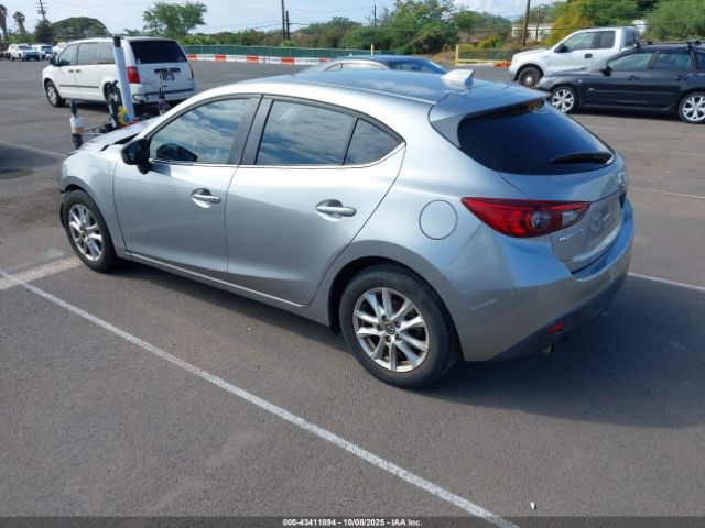 Mazda Mazda3 I Touring Image 16