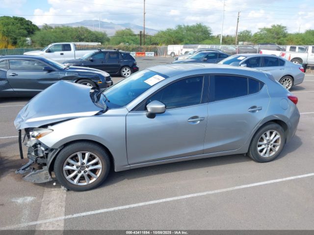 Mazda Mazda3 I Touring Image 7