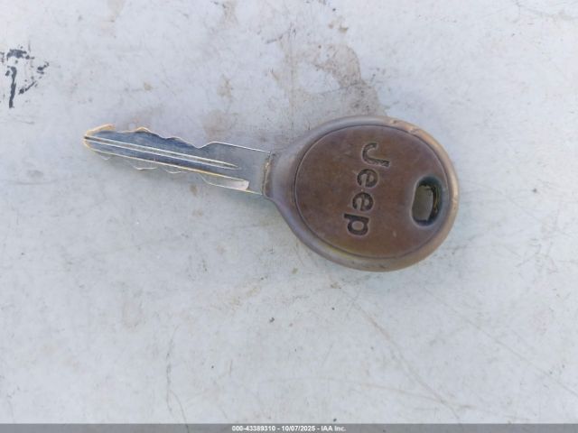 Jeep Wrangler Sahara Image 15