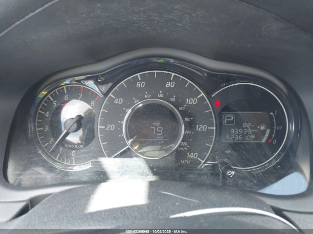 Nissan Versa Image 10