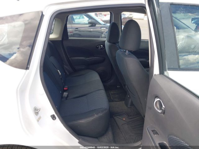 Nissan Versa Image 9