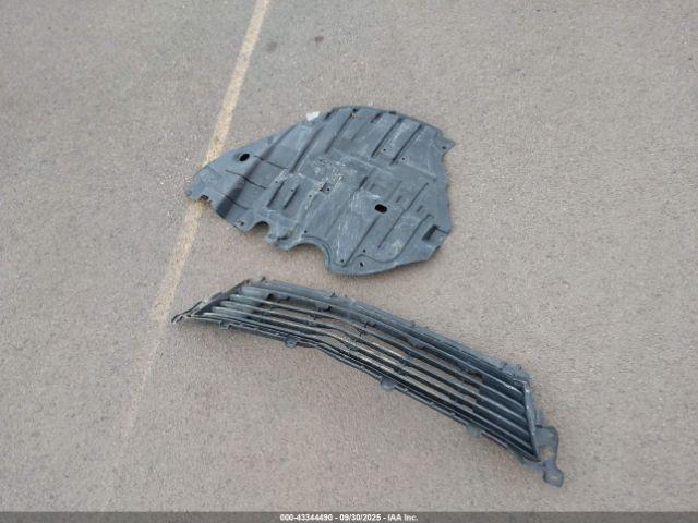 Lexus Es Crafted Line Image 2