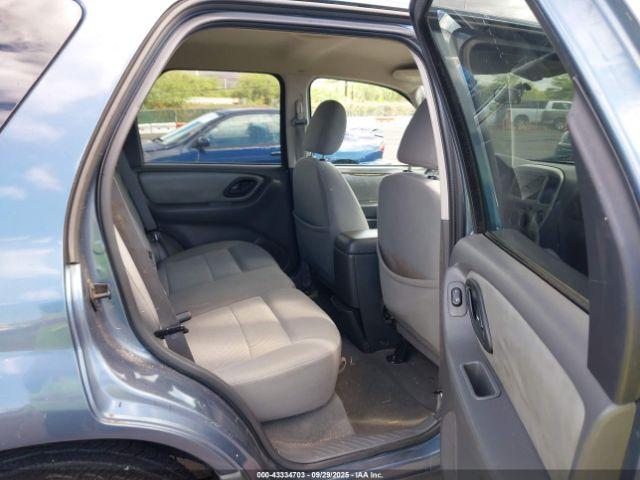 Ford Escape Xlt Image 4