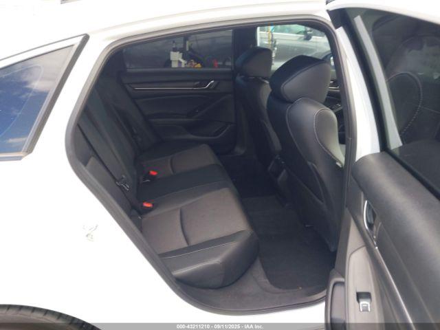 Honda Accord Sport Image 12