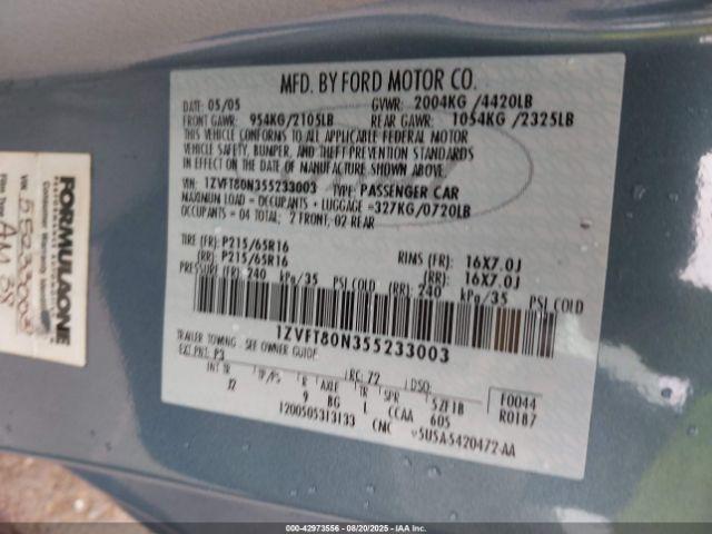 Ford Mustang Image 12