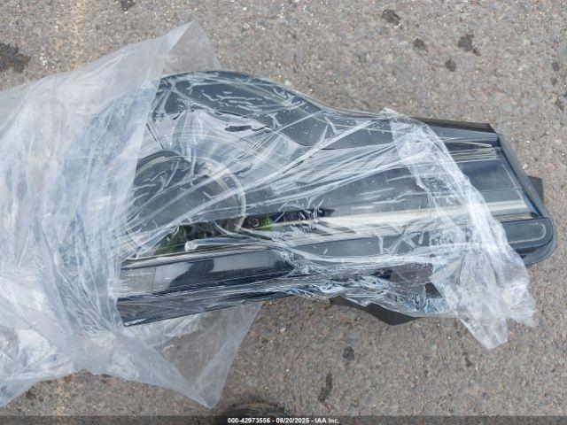 Ford Mustang Image 7