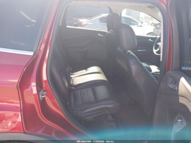 Ford Escape Titanium Image 6