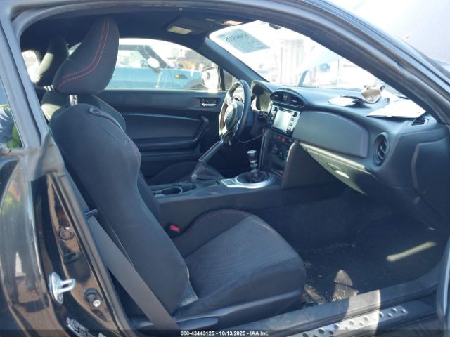 Subaru BRZ Premium Image 9