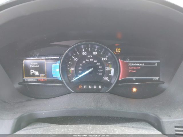 Ford Explorer Limited Image 3