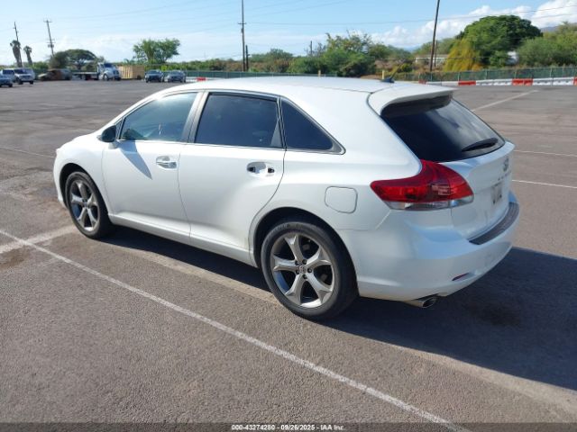 Toyota Venza Xle V6 Image 8