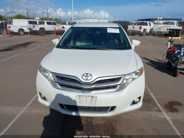 Toyota Venza Xle V6 Image 15