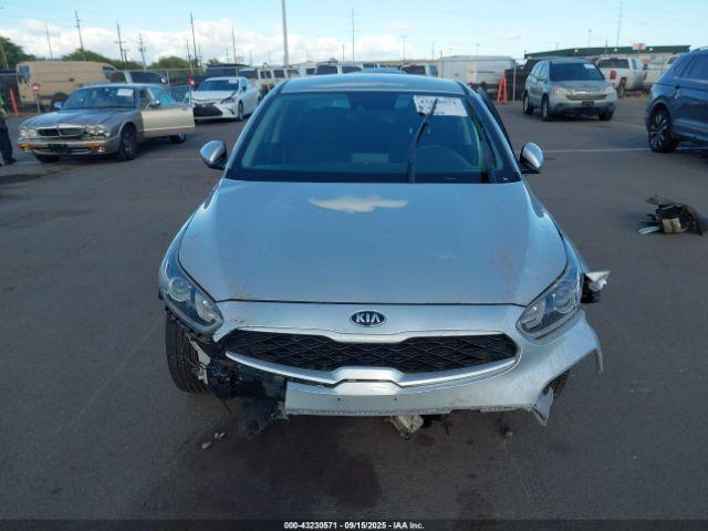 Kia Forte Lxs Image 10