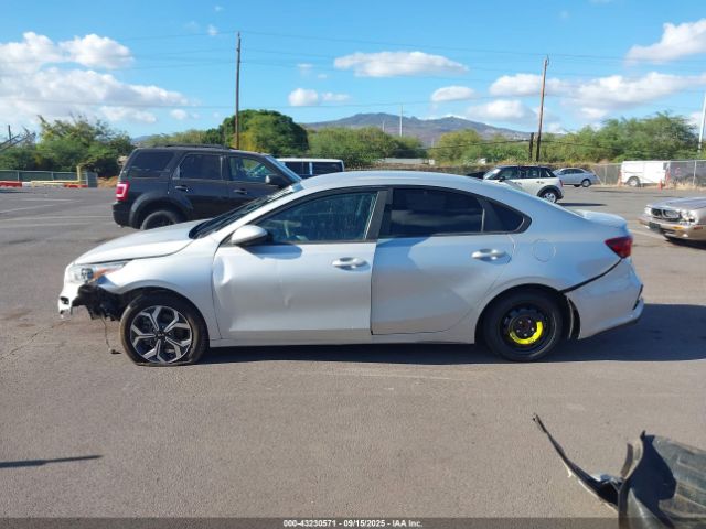 Kia Forte Lxs Image 9