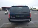 GMC Yukon Denali Image 15