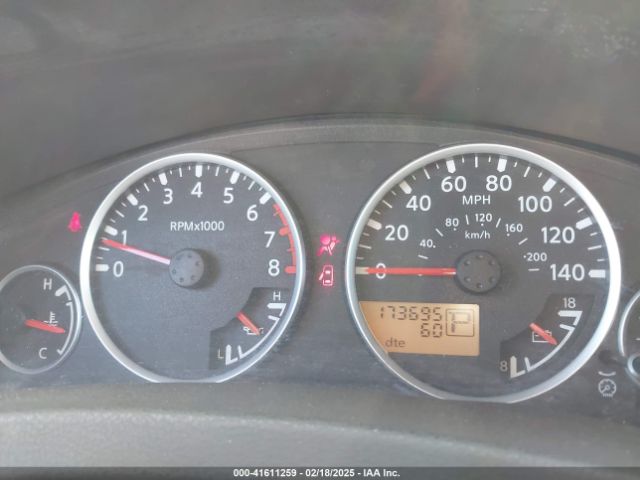 Nissan Pathfinder Se Image 10