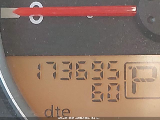 Nissan Pathfinder Se Image 15