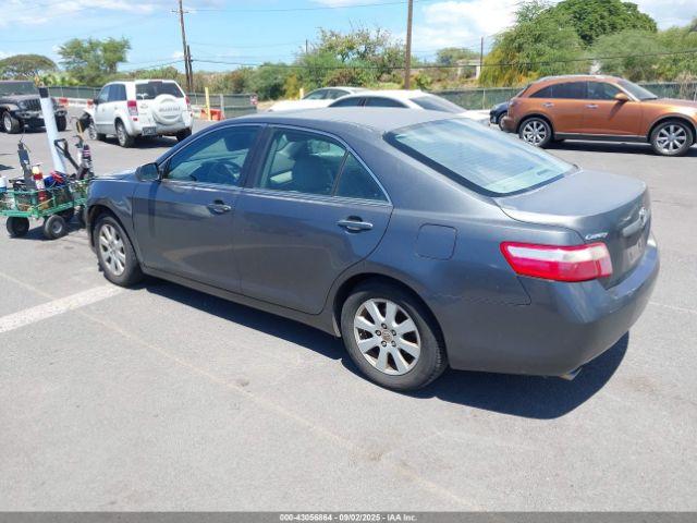 Toyota Camry Xle V6 Image 7