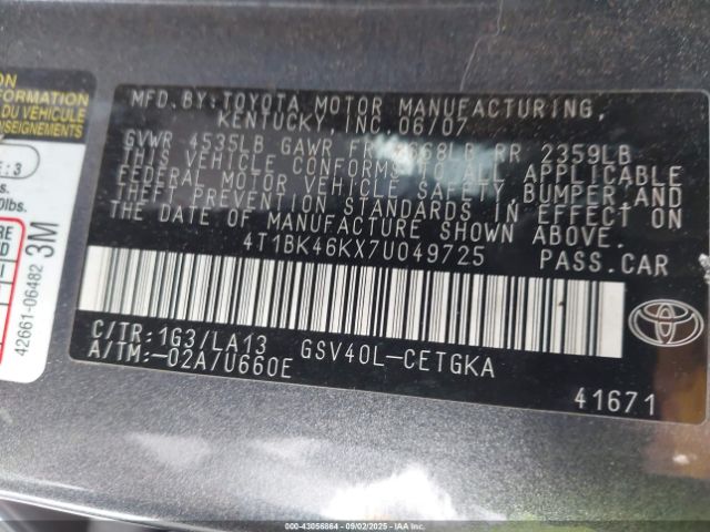 Toyota Camry Xle V6 Image 10