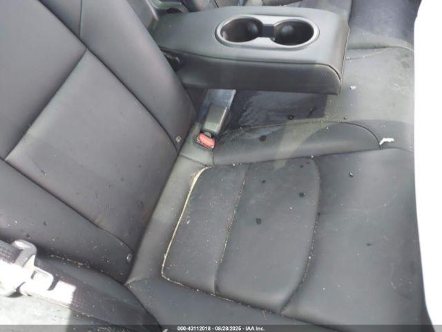 Tesla Model 3 Long Range Dual Motor All-wheel Drive Image 12