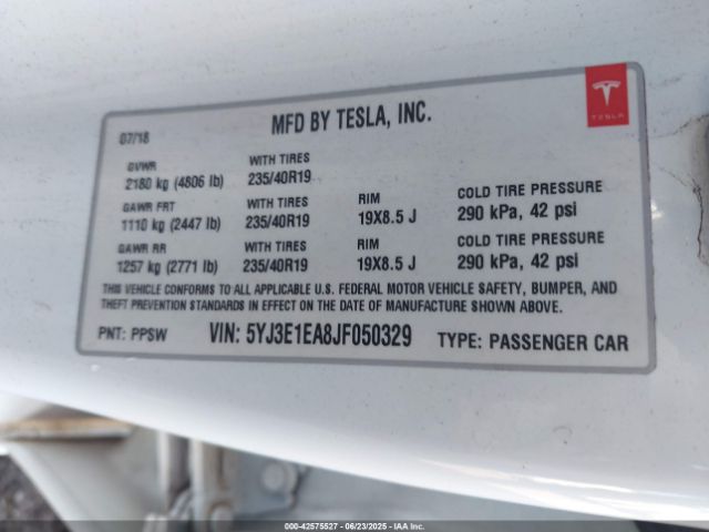 Tesla Model 3 Image 12