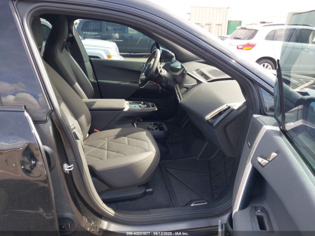 BMW iX Xdrive50 Image 18