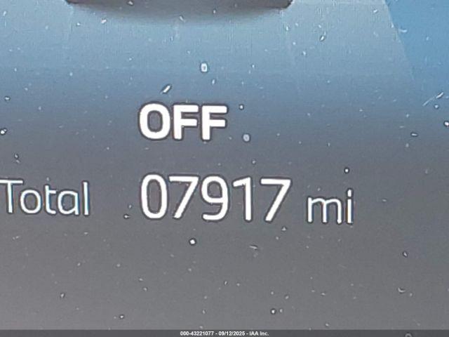 BMW iX Xdrive50 Image 8