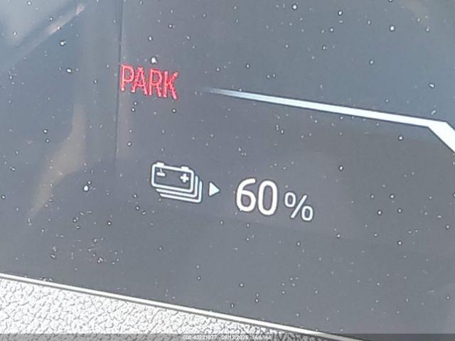 BMW iX Xdrive50 Image 16