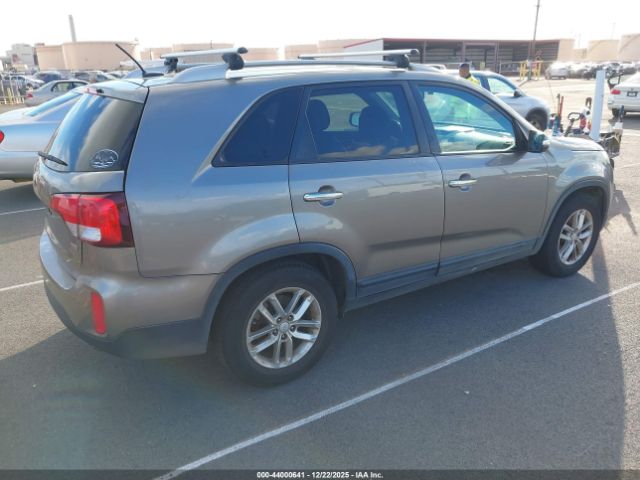 Kia Sorento Lx Image 3