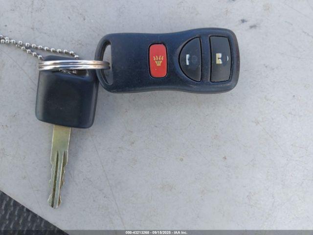 Nissan Frontier Sv Image 10