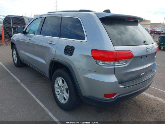 Jeep Grand Cherokee Laredo Image 15