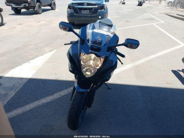 Suzuki Gsx-r600 Image 9