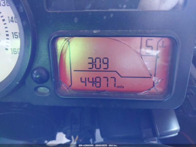 BMW R1200 S Image 10