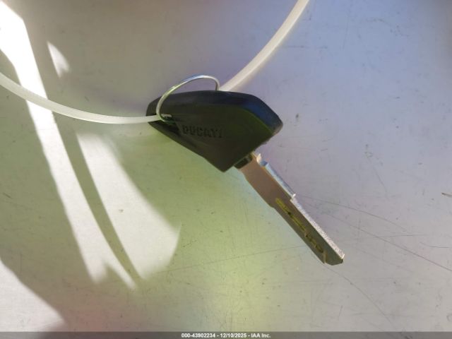 Ducati Scrambler Image 10