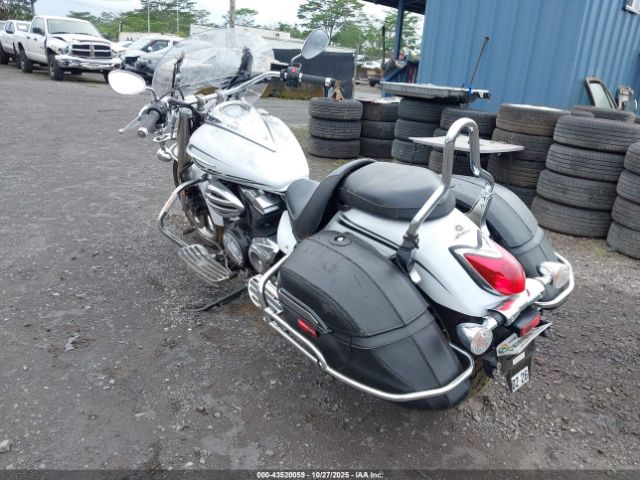 Yamaha Xvs950 Image 6