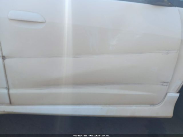 Honda Fit Sport Image 9