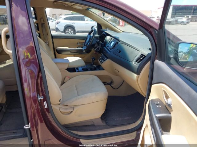 Kia Sedona Lx Image 16