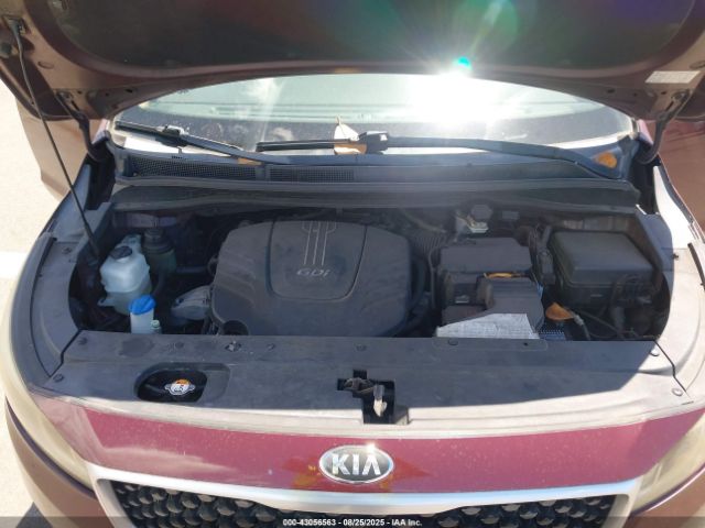 Kia Sedona Lx Image 3