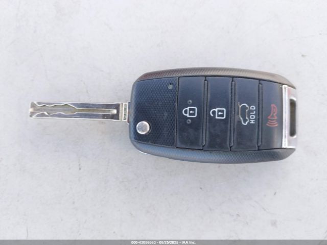 Kia Sedona Lx Image 5