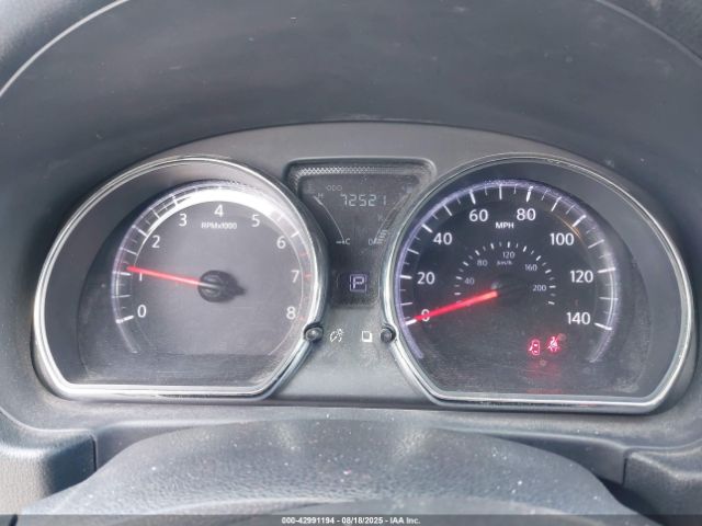 Nissan Versa 1.6 Sv Image 10