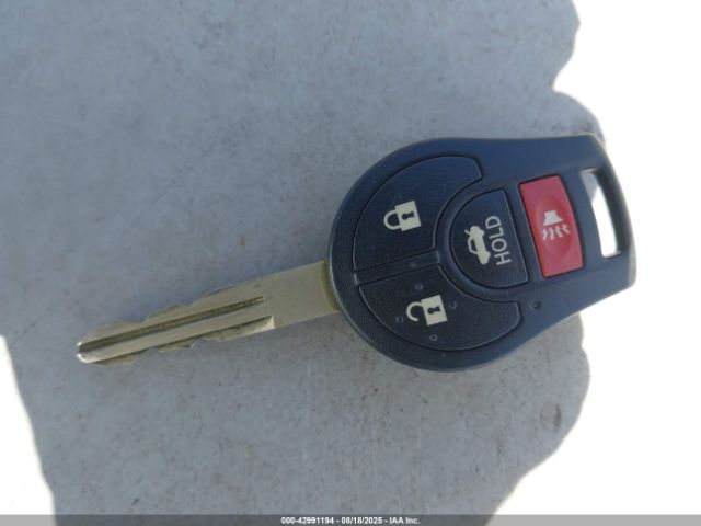 Nissan Versa 1.6 Sv Image 14