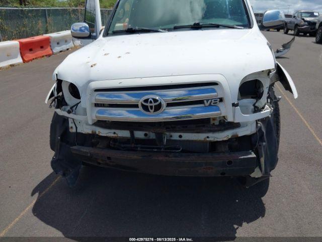 Toyota Tundra Image 8